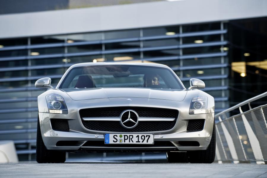  Mercedes-Benz SLS AMG 2010 года  (фото 431 из 526)